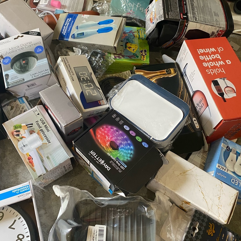 6 items Mystery Box OverStock Shelf Pull amazon Walmart gen merchandise new - Picture 9 of 14